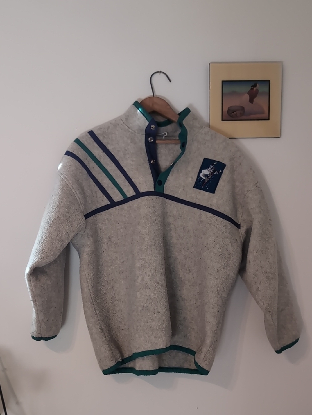Men's Grey Pullover Sweater with Green Trim